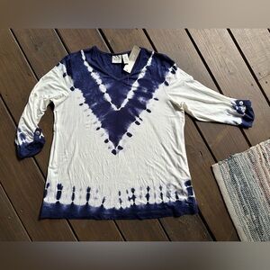 Zenergy by Chico’s Tie Dye Activewear Tunic, Chico’s size 1P, Tonga Navy